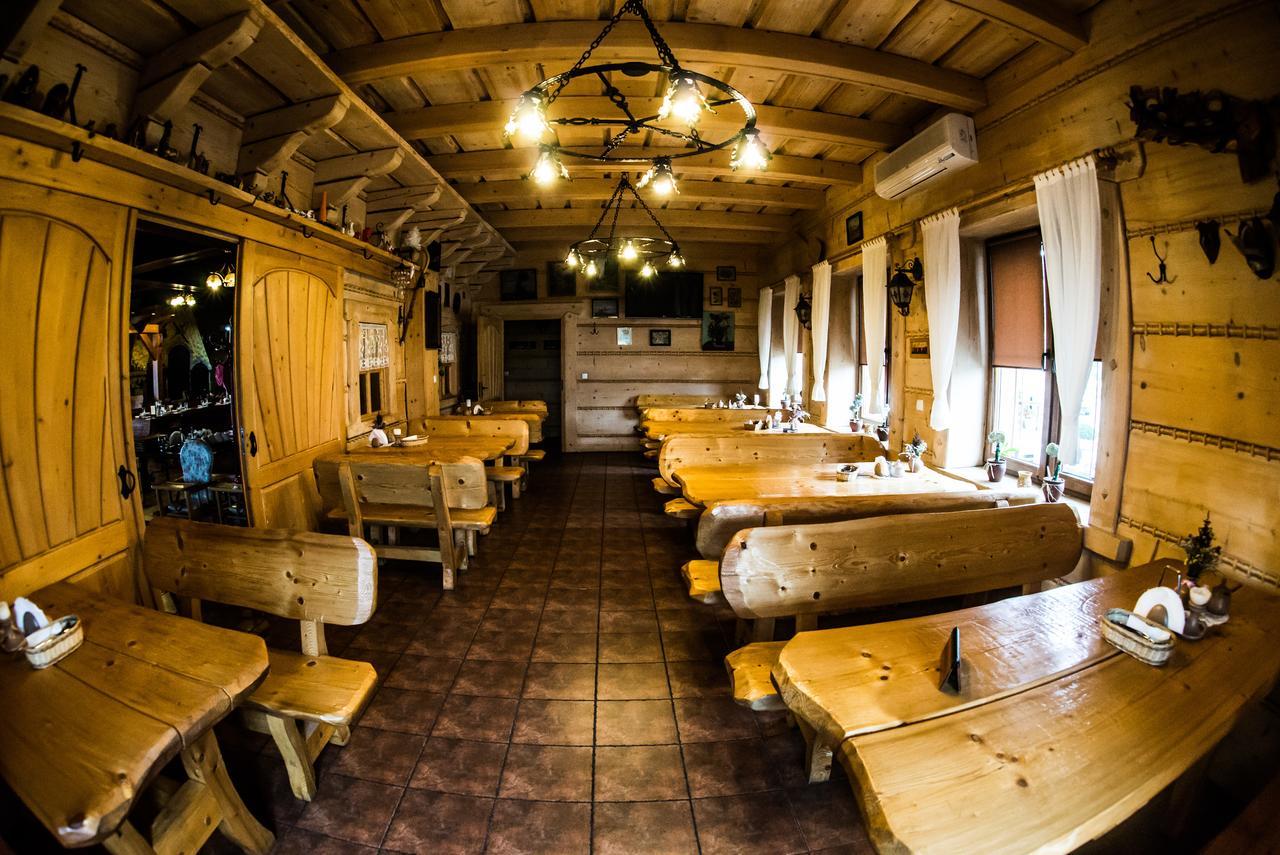 Hotel Kuban Pszczyna Bagian luar foto