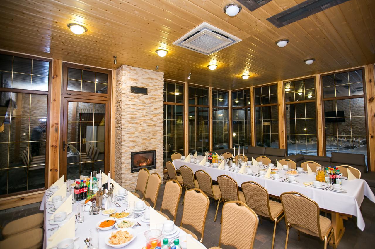 Hotel Kuban Pszczyna Bagian luar foto