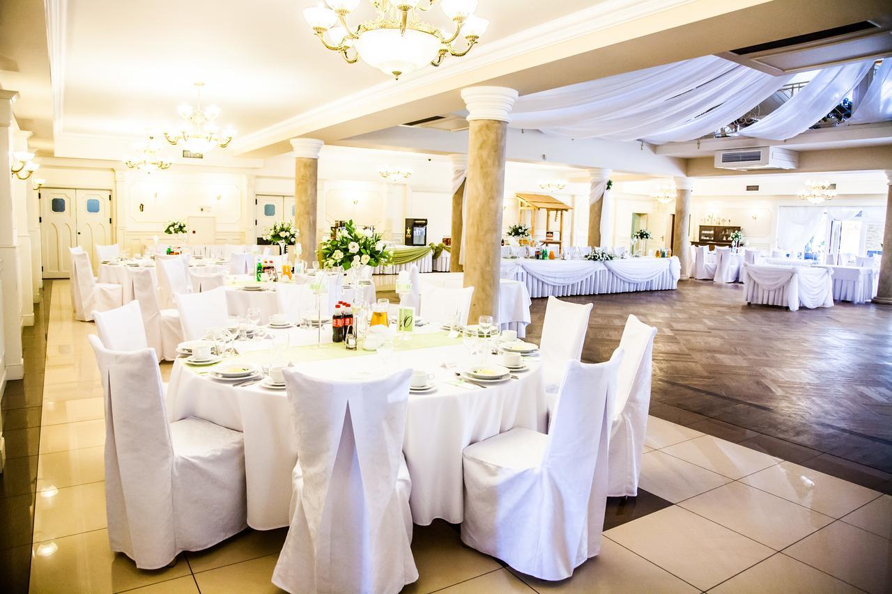 Hotel Kuban Pszczyna Bagian luar foto